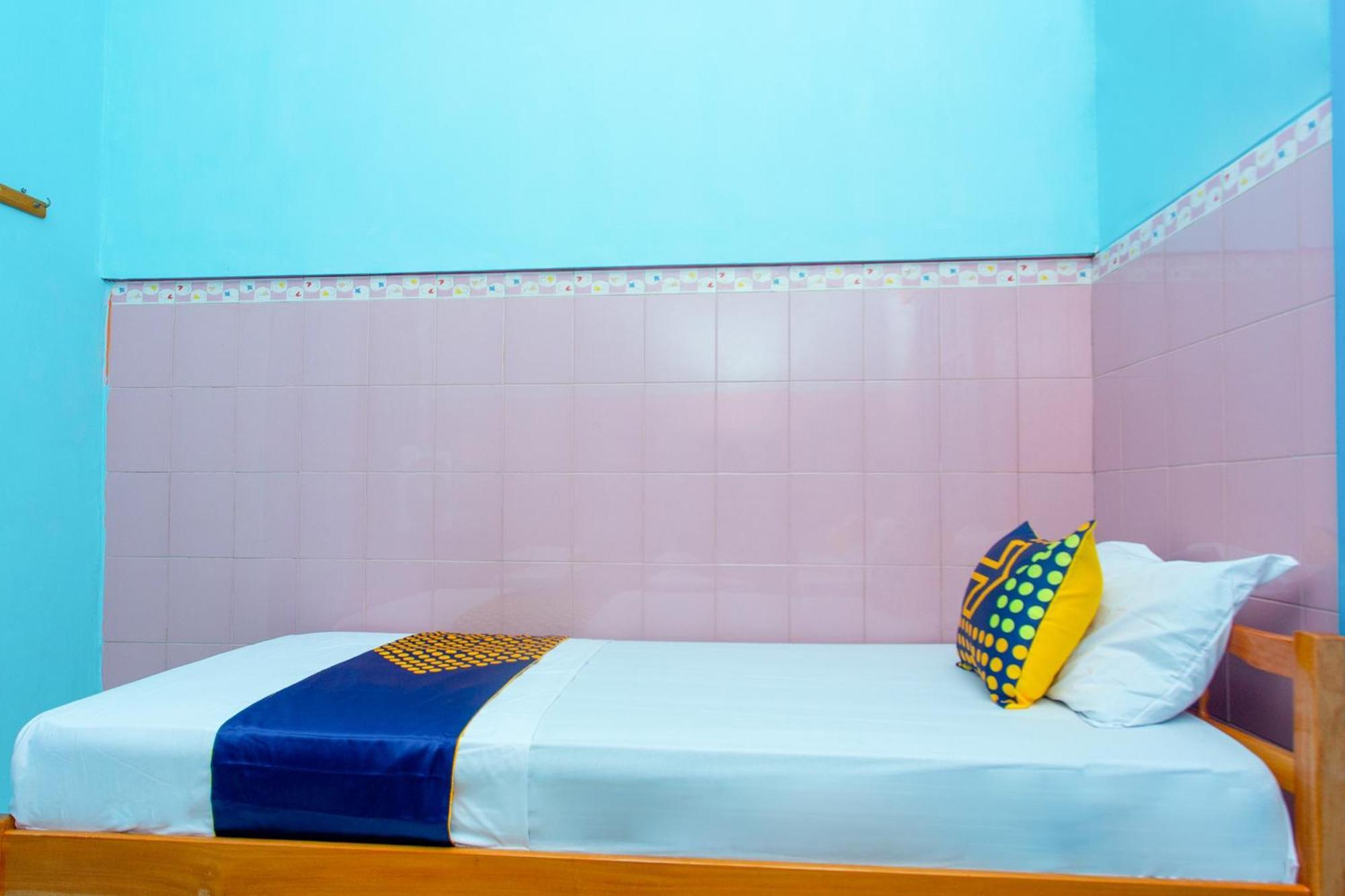 Spot On 2871 Hotel Budi Purwokerto Εξωτερικό φωτογραφία