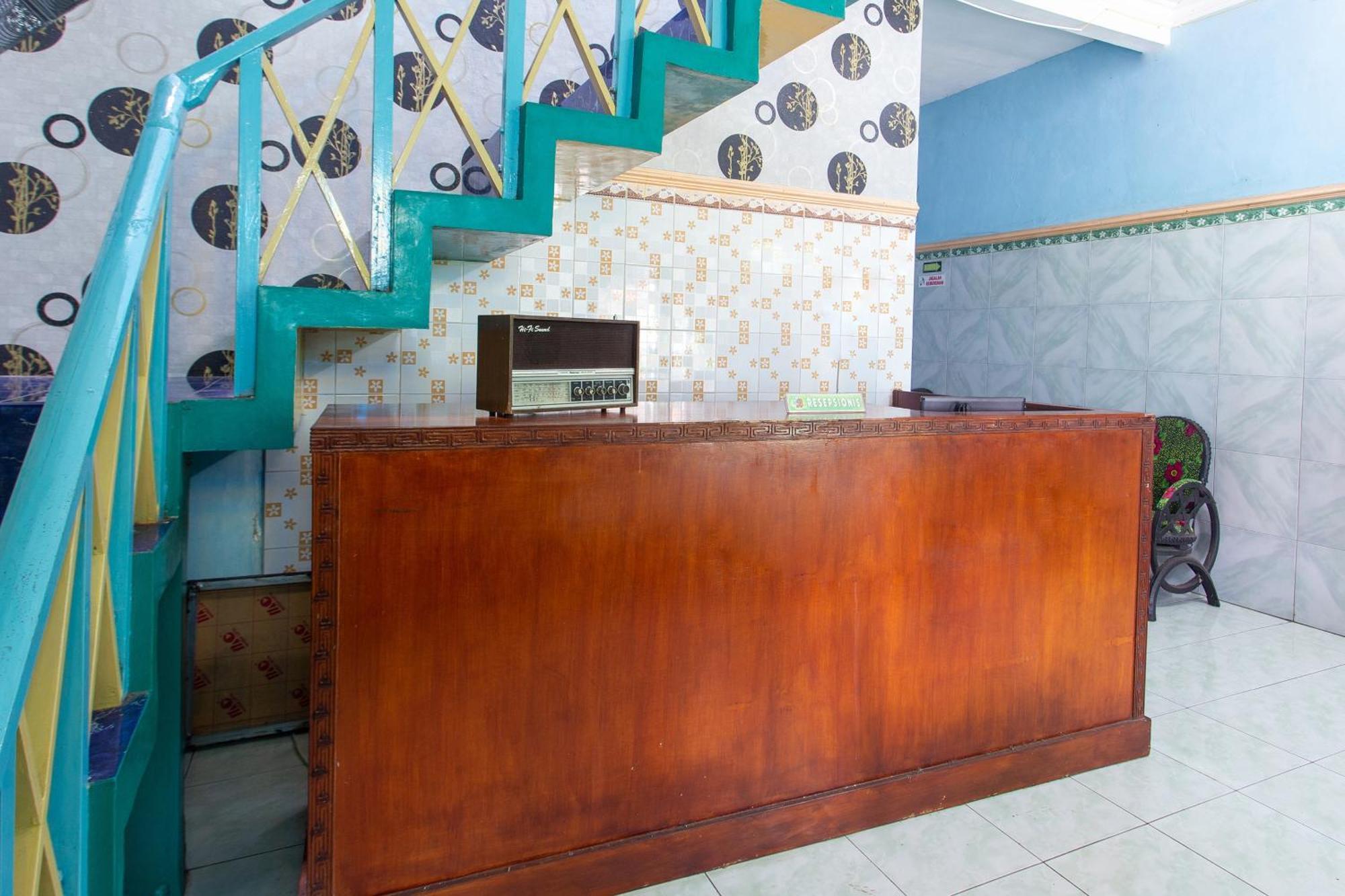 Spot On 2871 Hotel Budi Purwokerto Εξωτερικό φωτογραφία